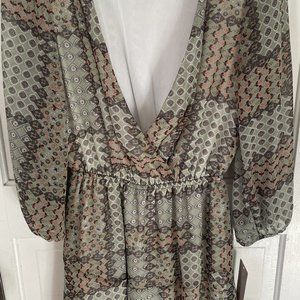 Sweet Charmed Hearts Dress - Never Worn